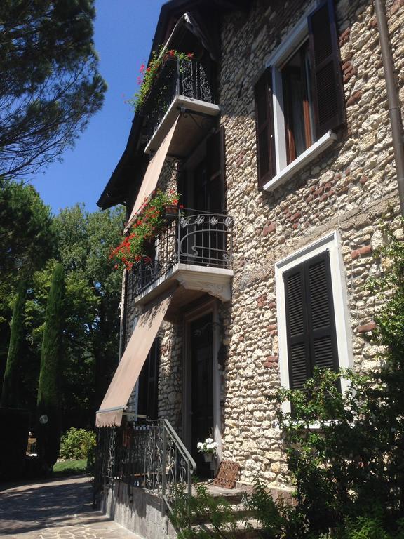 Il Pioppo Antico Apartment Viggiù Екстериор снимка